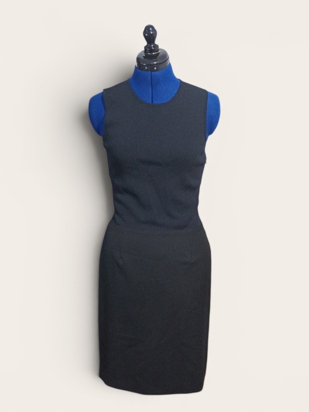 Ann Taylor Black Sleeveless Midi Sheath Dress